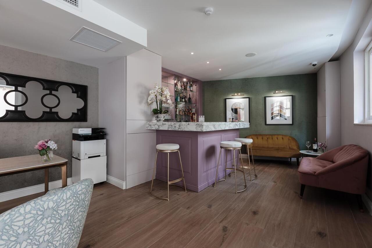 123 Mainstreet Boutique Hotel سانت جوليان المظهر الخارجي الصورة